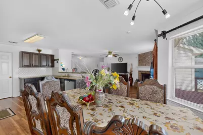 204 Centennial Place, Crowley, TX 76036 - Photo 7