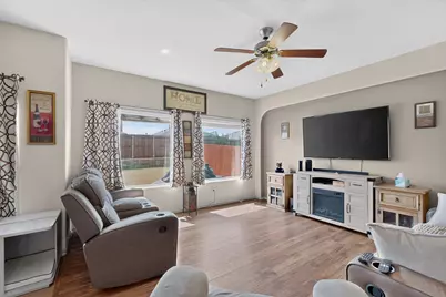 4817 Willow Branch Court, Fort Worth, TX 76036 - Photo 5