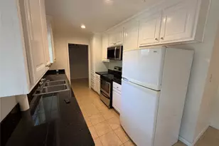 1437 W Ball St, Weatherford, TX 76086 - Photo 5