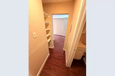 1037 E Tucker Street #102, Fort Worth, TX 76104 - Photo 5