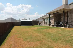 4011 Gallivant Dr, Granbury, TX 76049 - Photo 13