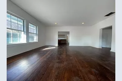 422 S Glasgow Drive, Dallas, TX 75223 - Photo 5