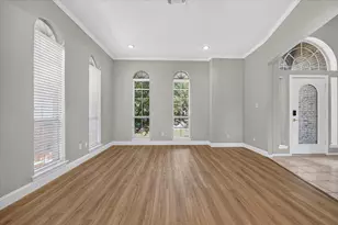 305 Brazil Dr, Hurst, TX 76054 - Photo 5
