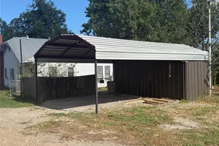 302 S Hogg St, Streetman, TX 75859 - Photo 7