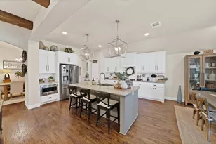 1110 Denton Creek Dr, Justin, TX 76247 - Photo 9