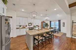 1110 Denton Creek Dr, Justin, TX 76247 - Photo 11