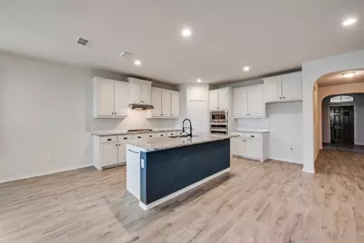 709 Falcon Road, Argyle, TX 76226 - Photo 5