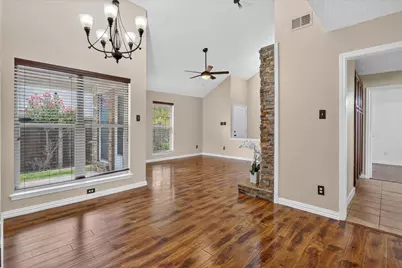 10634 Tall Oak Drive, Fort Worth, TX 76108 - Photo 3