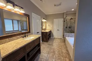 1507 Browning Ln, Cleburne, TX 76033 - Photo 5