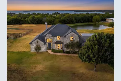 930 Lakeridge Drive, Lavon, TX 75166 - Photo 1