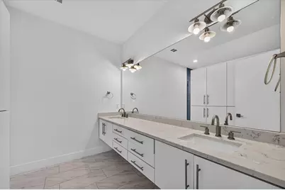 4413 Roseland Avenue, Dallas, TX 75204 - Photo 19
