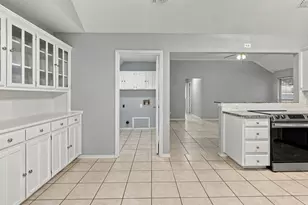 7305 Amber Dr, Watauga, TX 76148 - Photo 9