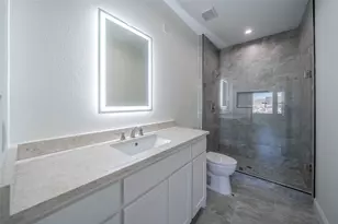 9840 Wyndbrook Dr, Frisco, TX 75035 - Photo 19