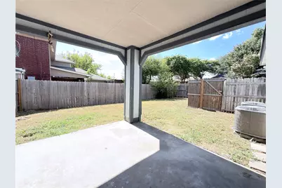1801 Quail Run Drive, Garland, TX 75040 - Photo 23