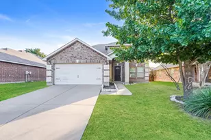 716 Wrigley Dr, Burleson, TX 76028 - Photo 1