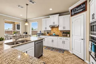 6825 San Antonio Dr, Fort Worth, TX 76131 - Photo 5