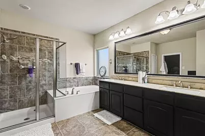 6825 San Antonio Drive, Fort Worth, TX 76131 - Photo 9