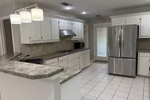 1911 Buffalo Bend Dr, Lewisville, TX 75067 - Photo 11
