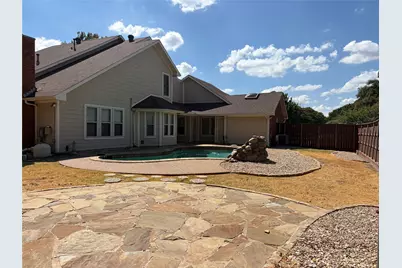 1911 Buffalo Bend Drive, Lewisville, TX 75067 - Photo 3
