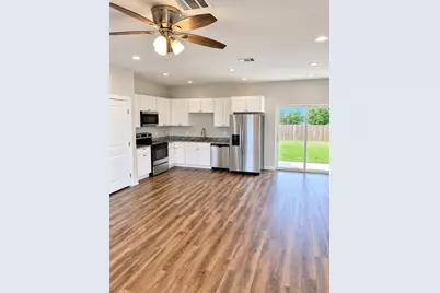 3840 Skylane Avenue, Corsicana, TX 75110 - Photo 3