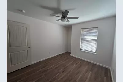 9401 Claudia Drive, Fort Worth, TX 76134 - Photo 3