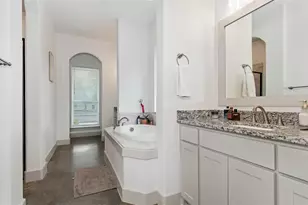 229 E 5th St, Ferris, TX 75125 - Photo 15