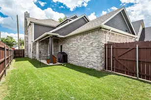 229 E 5th St, Ferris, TX 75125 - Photo 33