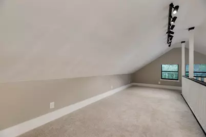 924 N Winnetka Avenue, Dallas, TX 75208 - Photo 27