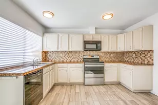 960 Lockhart Dr, Plano, TX 75023 - Photo 7