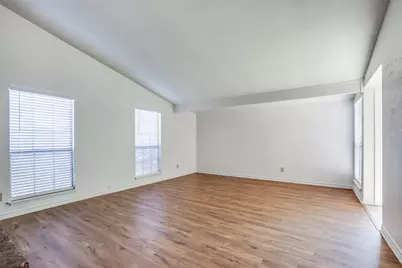 960 Lockhart Drive, Plano, TX 75023 - Photo 3