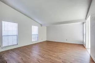 960 Lockhart Dr, Plano, TX 75023 - Photo 3