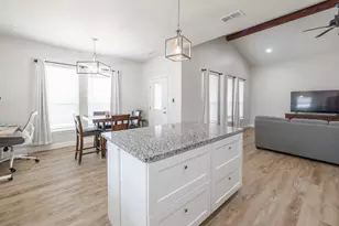 7446 Sleepy Hollow Ln, Abilene, TX 79602 - Photo 7