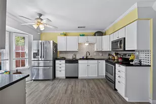 109 Lilac Ln, Gun Barrel City, TX 75156 - Photo 7