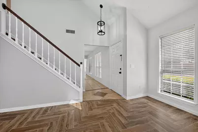 17820 Windflower Way #1404, Dallas, TX 75252 - Photo 3