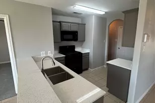 601 Hidden Dale Dr, Fort Worth, TX 76140 - Photo 5