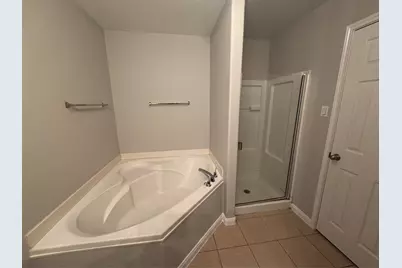 601 Hidden Dale Drive, Fort Worth, TX 76140 - Photo 19
