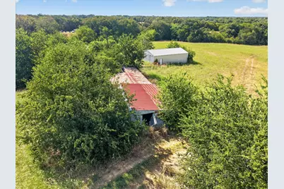 913 County Road 4232, Bonham, TX 75418 - Photo 31
