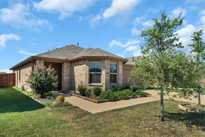 16617 Porterfield Lane, Justin, TX 76247 - Photo 3