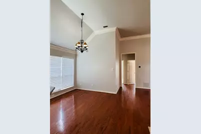 8648 Mill Creek Road, Irving, TX 75063 - Photo 19