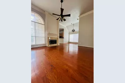 8648 Mill Creek Road, Irving, TX 75063 - Photo 7