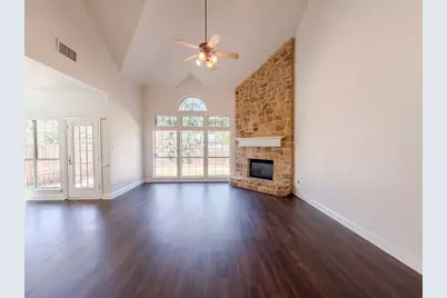 1803 High Meadow Street, Glenn Heights, TX 75154 - Photo 9