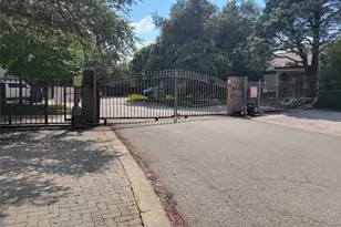 5565 Preston Oaks Rd, Dallas, TX 75254 - Photo 29