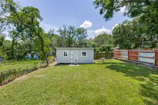 618 E Woodard St, Denison, TX 75021 - Photo 21
