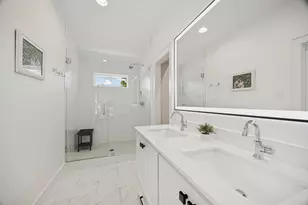 8600 Forest Hills Blvd, Dallas, TX 75218 - Photo 17
