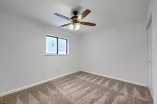 7209 Flameleaf Pl, Dallas, TX 75249 - Photo 11