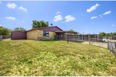 7209 Flameleaf Place, Dallas, TX 75249 - Photo 15