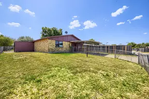 7209 Flameleaf Pl, Dallas, TX 75249 - Photo 15