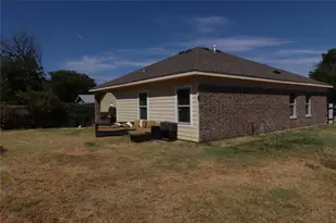 1317 34th St, Wichita Falls, TX 76302 - Photo 25