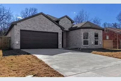 1336 E Fogg Street, Fort Worth, TX 76115 - Photo 1