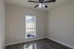 1336 E Fogg St, Fort Worth, TX 76115 - Photo 7